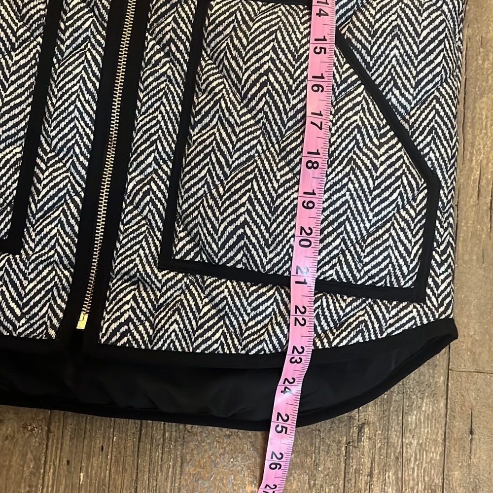 J.Crew Excursion Puffer Vest - Picture 5 of 7